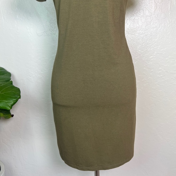 •THEORY•‎ Rubric Short Sleeve Knot Tee T-Shirt Dress in Army Green Size P / US 0 - Picture 9 of 14